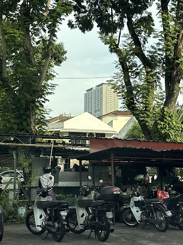 Comentarii opinii despre Capati Kurau Road