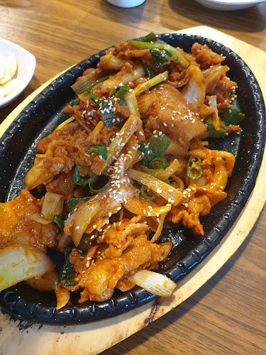 Silla Korean Restaurant - Gastronomi dan perhotelan