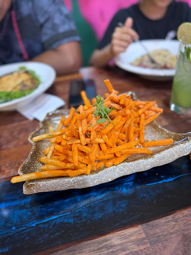 Ashhryshoshedap - Gastronomi dan perhotelan