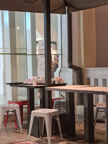 Comentarii opinii despre 4Fingers Crispy Chicken Gurney Paragon