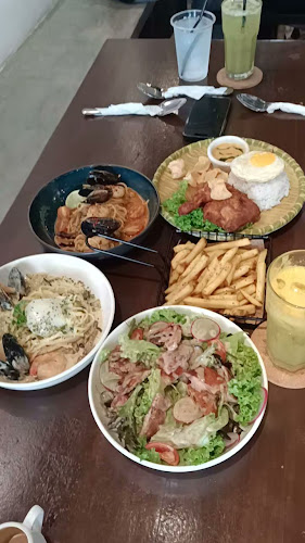 DoSomething-De Only Cafe