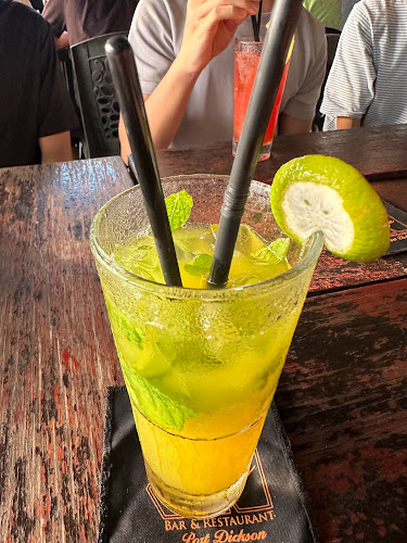 La Playa, Bar & Restaurant