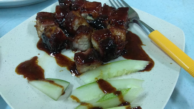 The Gift Tilapia Restaurant - Gastronomi dan perhotelan