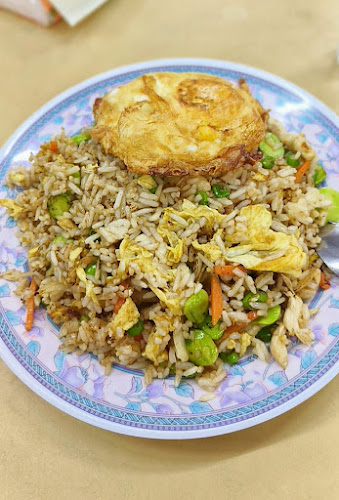 Restoran Sin Twenty Twenty Food Paradise - Gastronomi dan perhotelan