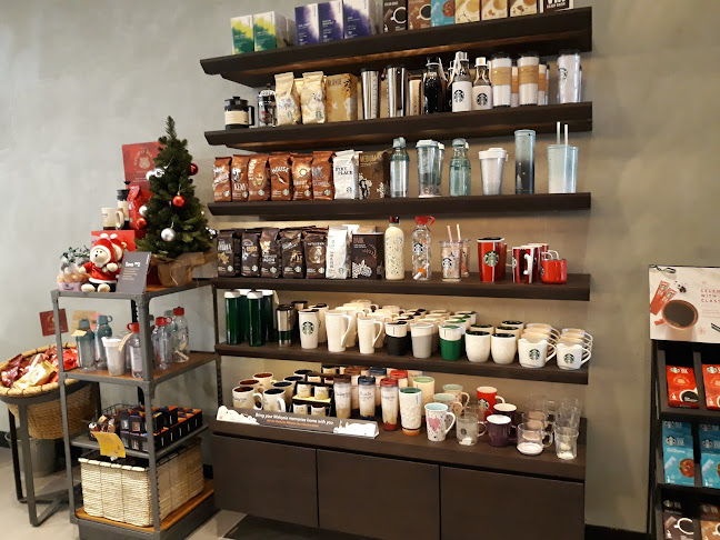 Starbucks Kulim Central - Gastronomi dan perhotelan