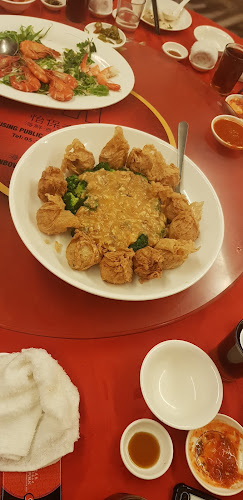 Comentarii opinii despre Rainbow Seafood Restaurant