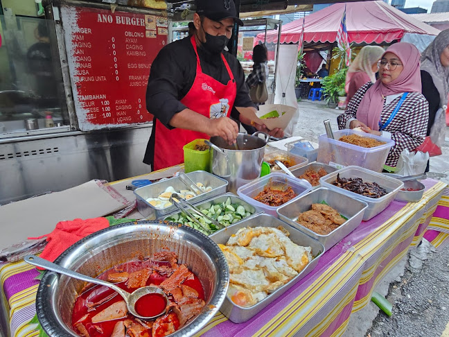 Nasi Lemak Kukus Kampung Baru - Kuala Lumpur