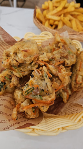 Lot 276, Jln Haji Taha, Kuching Town Land District, 93400 Kuching, Sarawak