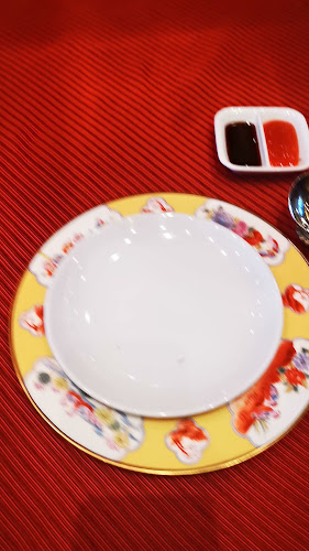 Chynna - Gastronomi dan perhotelan