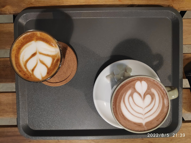 Opinii despre COFFEEHULU în Kuala Berang - Gastronomi dan perhotelan