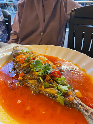 Restoran Pulau Duyong, Ikan Bakar - Kuala Terengganu