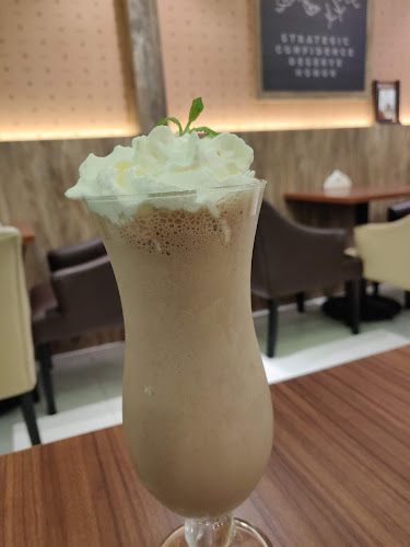 Molten Chocolate Cafe Uptown Damansara - Gastronomi dan perhotelan