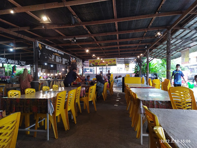 Restoran Singgang Budu - Gastronomi dan perhotelan