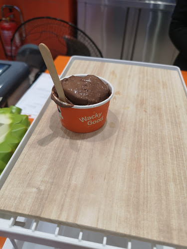 Udders Ice Cream AEON Mall Seri Manjung - Gastronomi dan perhotelan