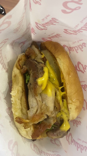 Chubbs Jalan Tun Jugah Outlet - Kuching