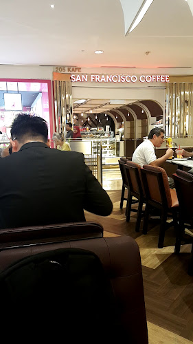 Opinii despre San Francisco Coffee Suria KLCC în Kuala Lumpur - Gastronomi dan perhotelan
