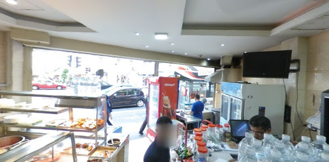 Al-Baik Di Bistro Restaurant