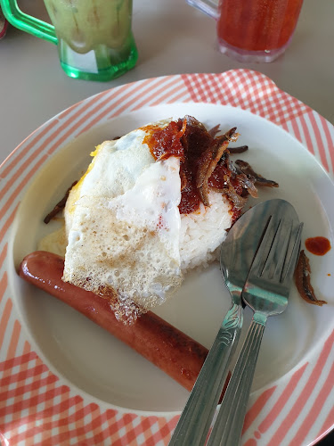 Roti Canai Terbang N Nasi Lemak