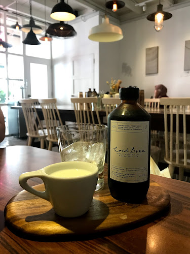 Comentarii opinii despre The Replacement - Lodge & Kitchen