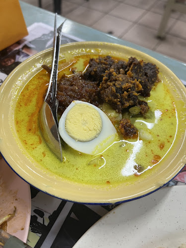 Opinii despre Rumah Lontong în George Town - Gastronomi dan perhotelan