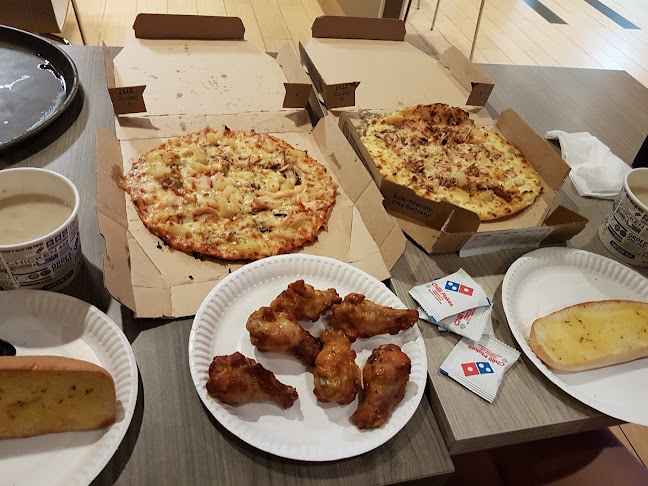 Domino's Pizza Kubang Kerian - Gastronomi dan perhotelan