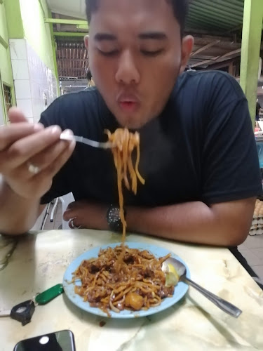 Comentarii opinii despre Hussain Mee Goreng And Mee Rebus