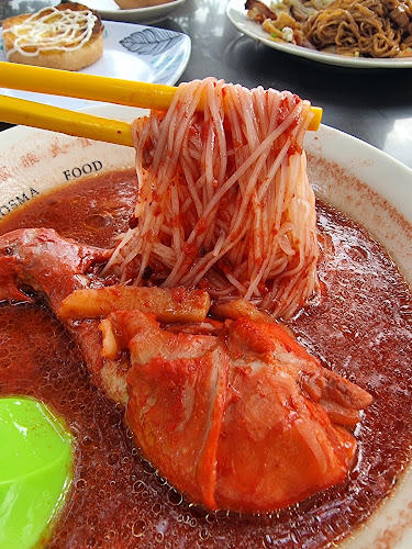 Opinii despre Nan Wah Kopitiam în Sitiawan - Gastronomi dan perhotelan