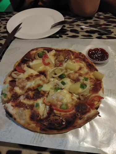 Normahsara Pizza & Pasta - Gastronomi dan perhotelan