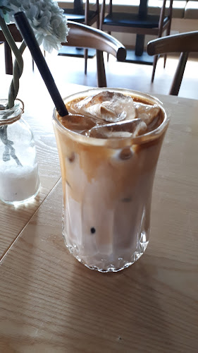 T Three Coffee, Sibu, Sarawak. - Gastronomi dan perhotelan