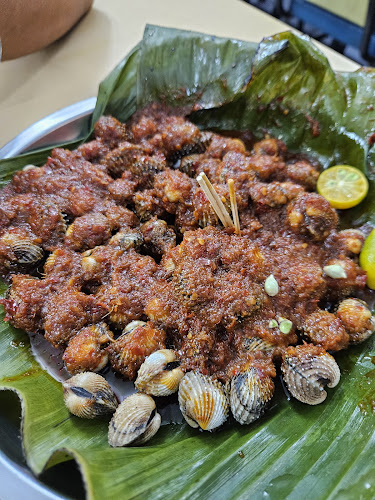 Opinii despre Restoran Pulau Duyong, Ikan Bakar în Kuala Terengganu - Gastronomi dan perhotelan