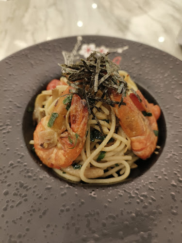 Lot FK107, First Floor, 1 Utama Shopping Centre, Old Wing, Bandar Utama, 47800 Petaling Jaya, Selangor