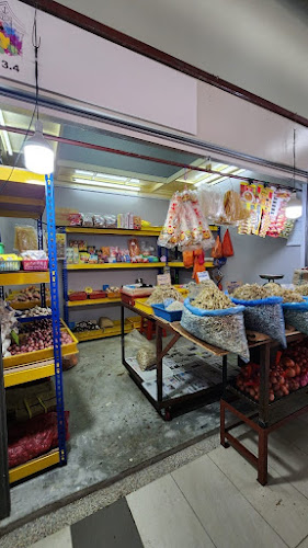 Kompleks Pasar Raja Bot - Gastronomi dan perhotelan