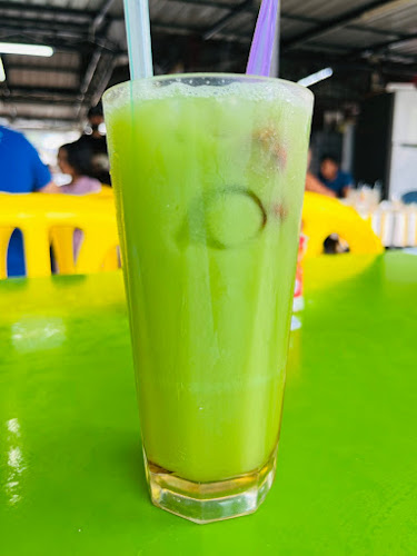 Ayam Penyet Mak Maya (warung mak ipah) - Gastronomi dan perhotelan