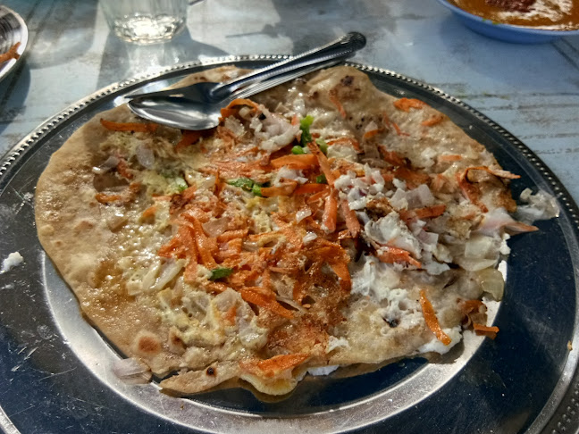 Comentarii opinii despre Guna's Corner (Kedai Bawah Pokok)