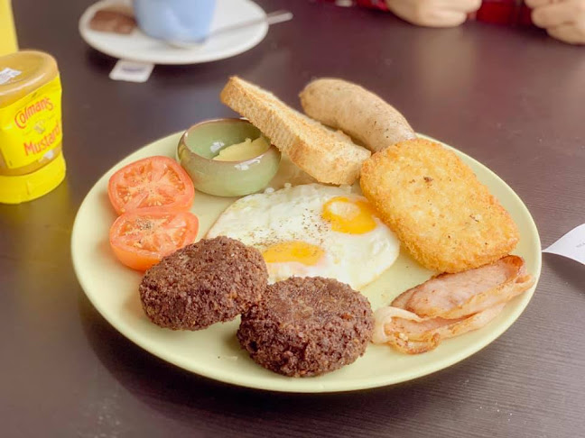 Sausage KL Cafe & Deli