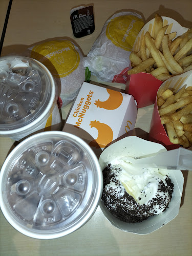 Opinii despre McDonald's Kuala Terengganu DT în Kuala Terengganu - Gastronomi dan perhotelan