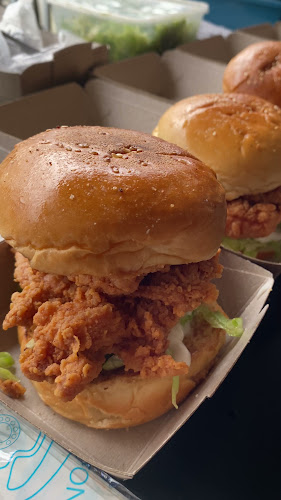 Opinii despre Burger Sis în Sibu - Gastronomi dan perhotelan