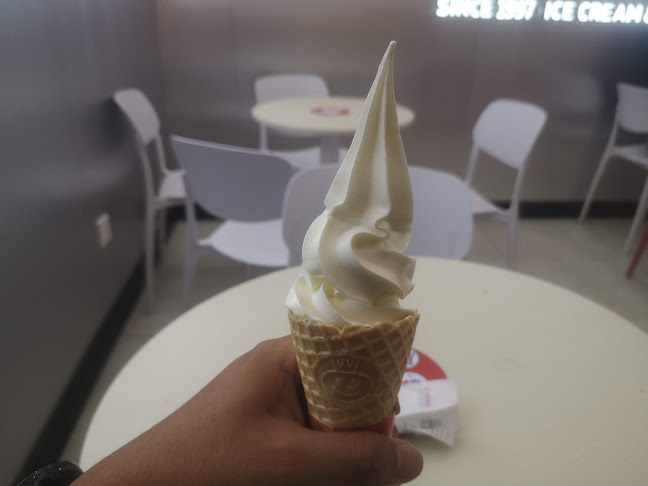 Mixue NU Sentral - Gastronomi dan perhotelan