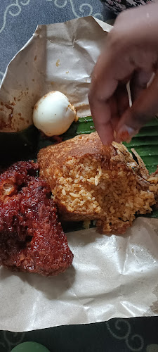 Comentarii opinii despre Ummi Nasi Lemak Lorong Kulit(HAYY ENTERPRISE)