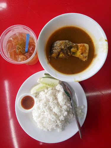 Lakeside Restaurant Gelora Point - Gastronomi dan perhotelan