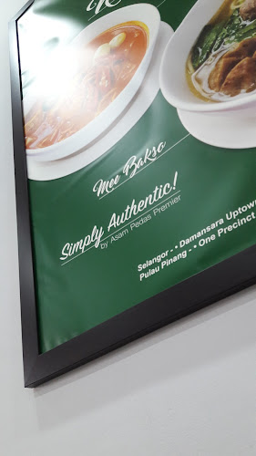 Asam Pedas Premier @ Bukit Jelutong - Gastronomi dan perhotelan