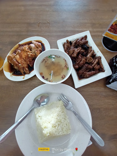 Borneo 1st Chicken Rice Inanam - Kota Kinabalu