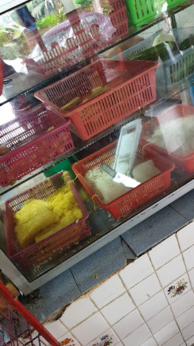 Mee Kari Ami - Gastronomi dan perhotelan