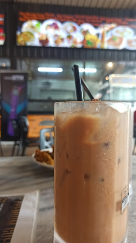 Comentarii opinii despre Restoran Nasi Vanggey Teluk Sisek