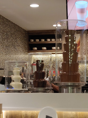 Comentarii opinii despre Molten Chocolate Cafe Uptown Damansara