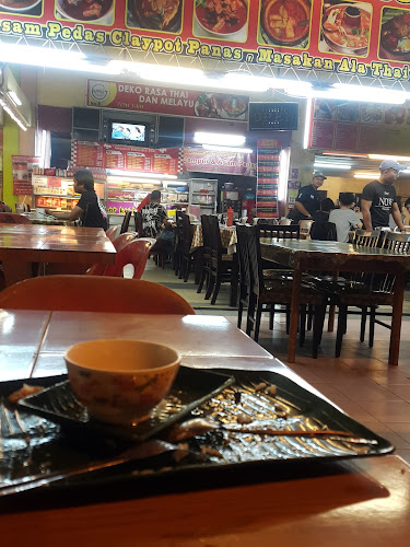 Opinii despre Medan Selera Ayer Keroh în Melaka - Gastronomi dan perhotelan