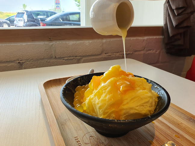 Snowy Bears Restaurant - Gastronomi dan perhotelan