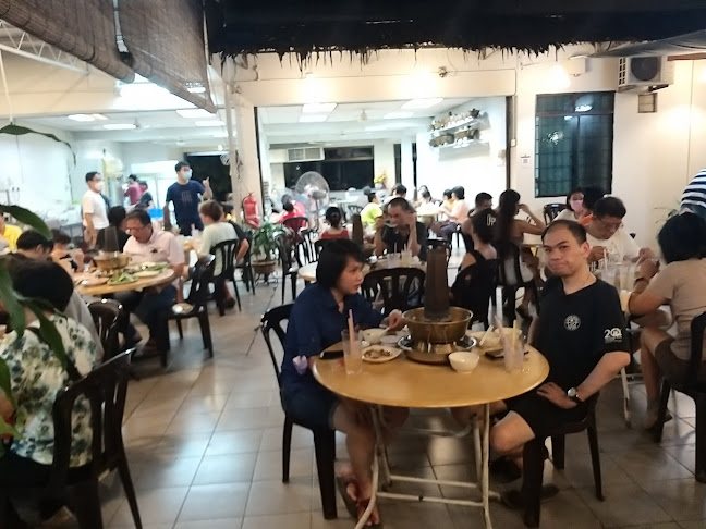 Eam Huat Charcoal Steamboat Restaurant