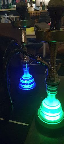 Opinii despre Shelter Sports & Games Cafe în Subang Jaya - Gastronomi dan perhotelan