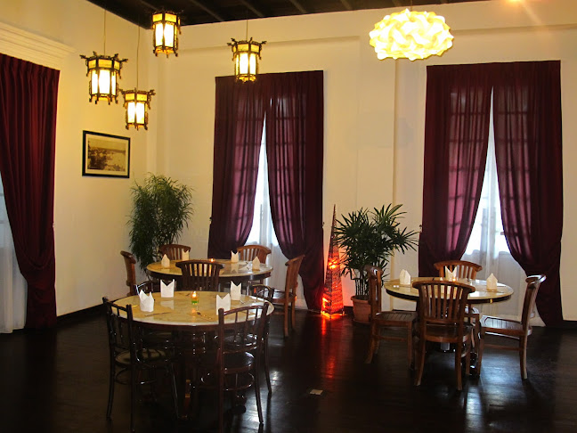 Opinii despre Magenta Restaurant în Kuching - Gastronomi dan perhotelan